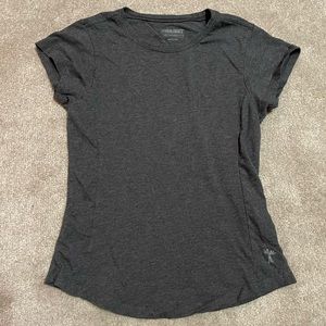 Cariloha bamboo shirt brand new!